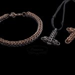 komplet chainmaille: bransoleta i dwa wisiory